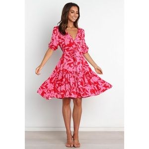 Petal & Pup Despina Dress | Red & Pink / Size L
